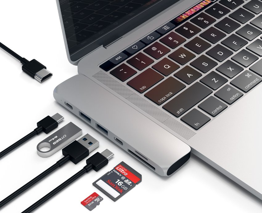 Satechi Aluminum Type-C Pro Hub Space Grey в MacBook Pro 15