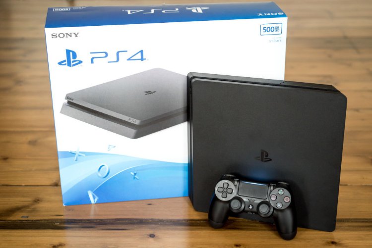 ps4 slim with new dualshock 4
